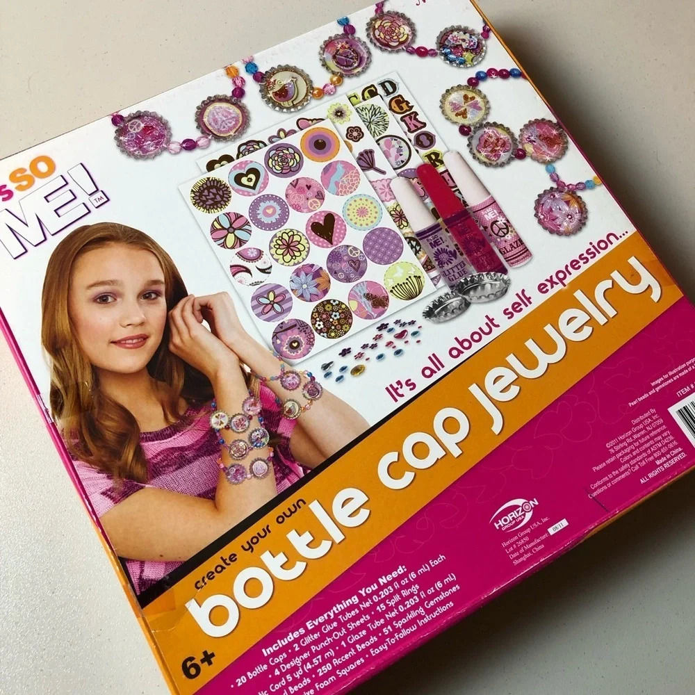 Create Your Own Bottle Cap Jewelry Art Kit - Picture 2 of 3